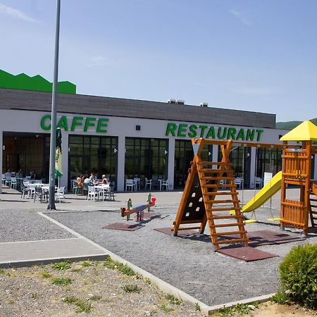 Hotel Lika Jug Brinje Buitenkant foto
